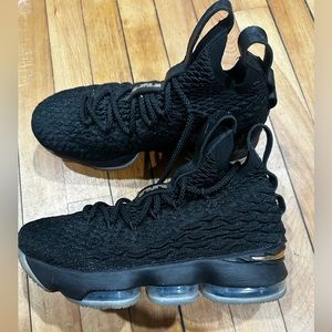 Lebron 15 GS “Black Gum” sneakers. Youth size 6.5